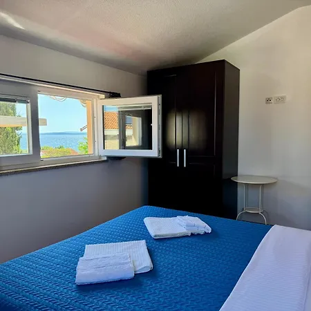 Binka Apartman Petrčane
