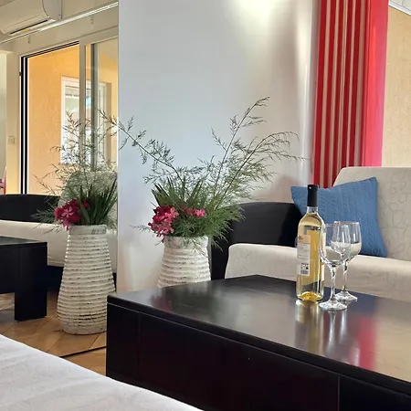 아파트 Binka 돈제페트레케인