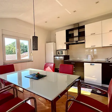 Binka Apartman *