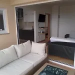 Binka Apartman Petrčane